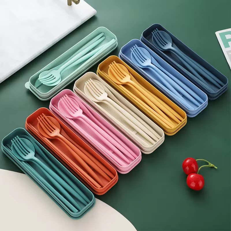 Couverts de voyage portables