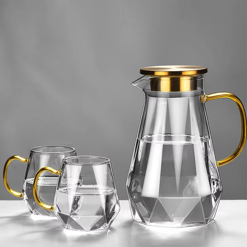 Bouteille d'eau en verre de grande capacité