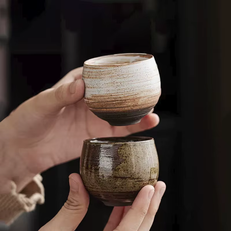 Tasse à thé en céramique faite à la main