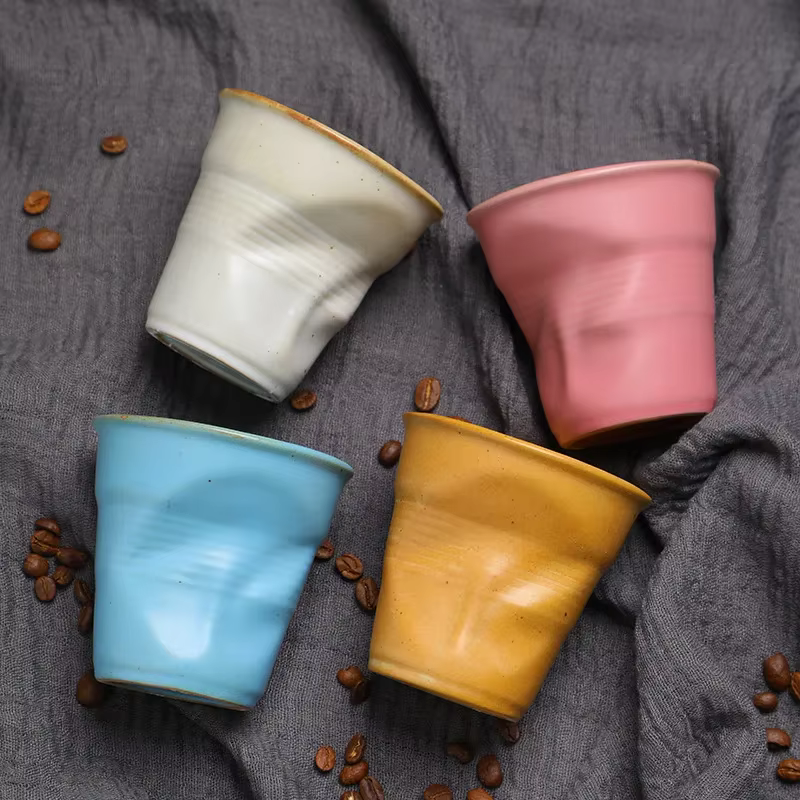 Tasse à café plissée créative en grès