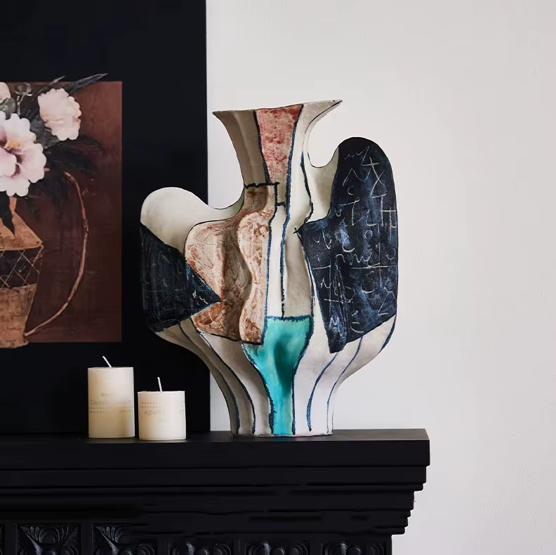 Vase en céramique abstrait fait main