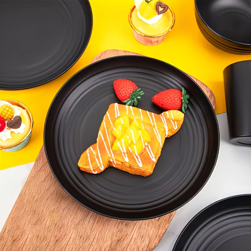 Service de vaisselle en plastique incassable de 16 pièces | Assiettes lavables au micro-ondes et au lave-vaisselle Bols