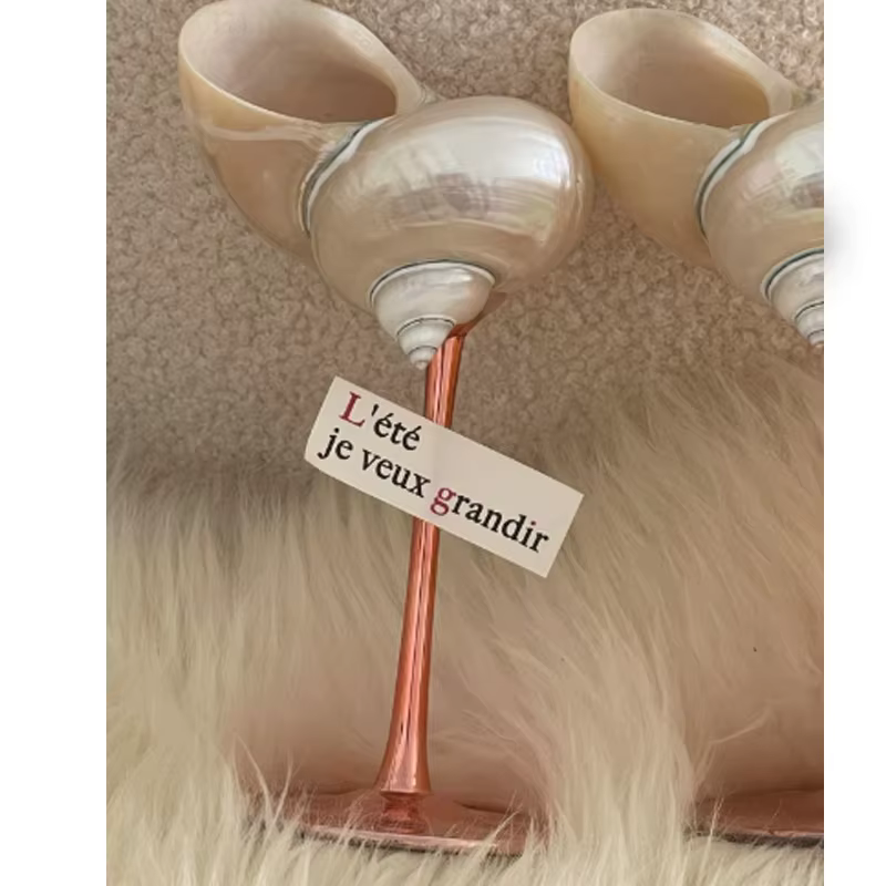 Verres à Champagne à pieds hauts sculptés à la main