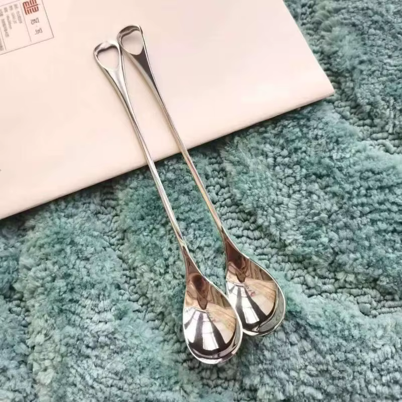 Cuillère à louche argentée