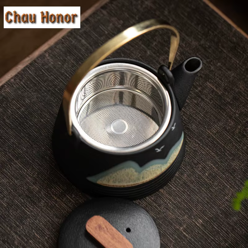 Théière japonaise en céramique brute, peint à la main