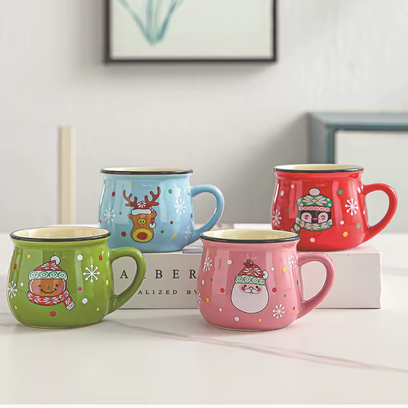 Tasse de noël en céramique