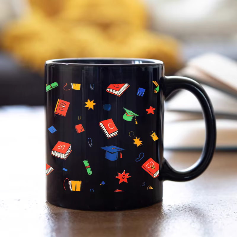 Tasse en céramique noire
