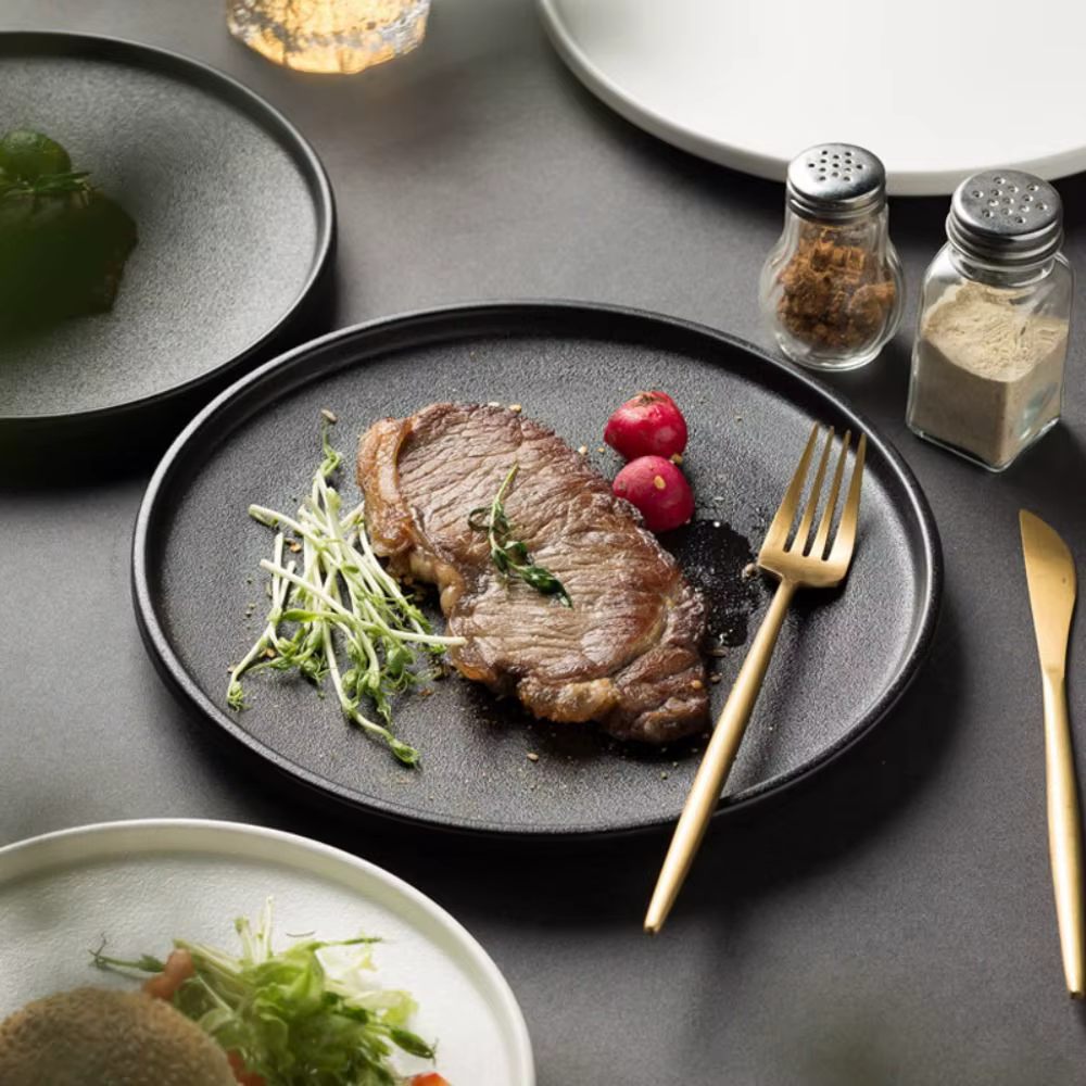Assiette à steak en céramique