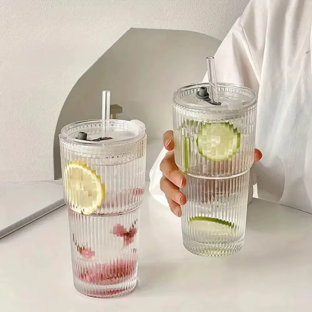 Tasse en verre à rayures de 600ml