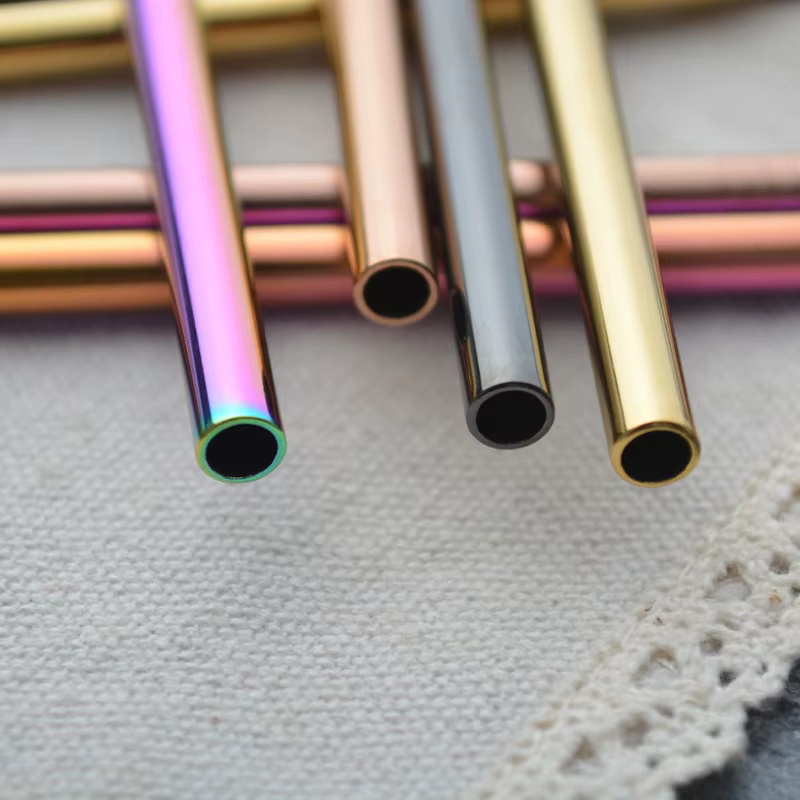 Pailles à boire colorées en acier inoxydable