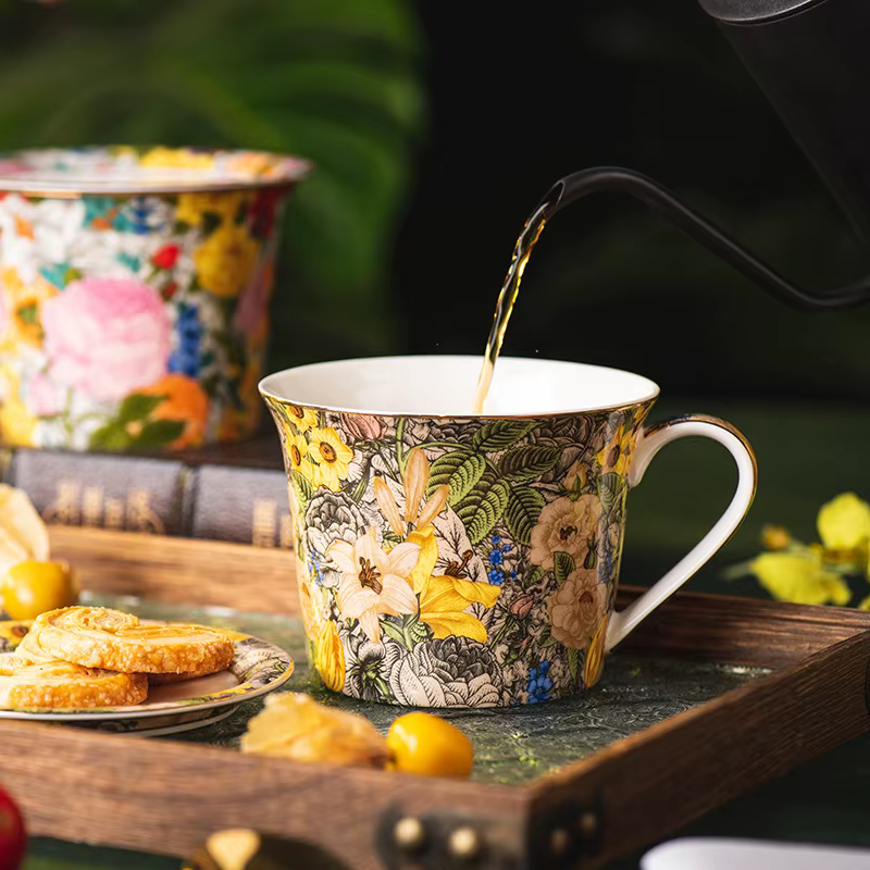 Tasse à café en céramique européenne avec couvercle