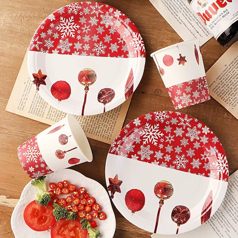 Vaisselle jetable pour fête de noël