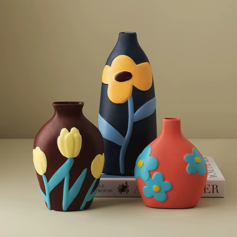 Vase en céramique de bureau