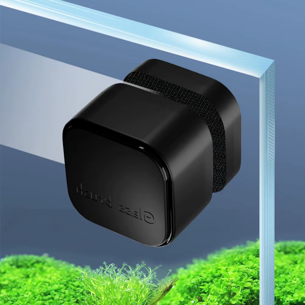 Brosse magnétique pour nettoyer les vitres d'aquarium, mini grattoir carré en plastique pour les algues des poissons, entretien précieux adapté aux divers poissons, 1 pièce