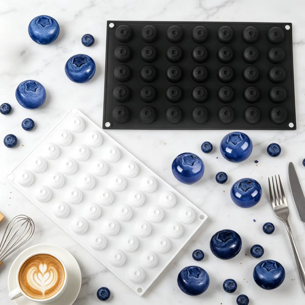 Moule en silicone à 35 cavités en forme de myrtille pour faire des gâteaux mousse