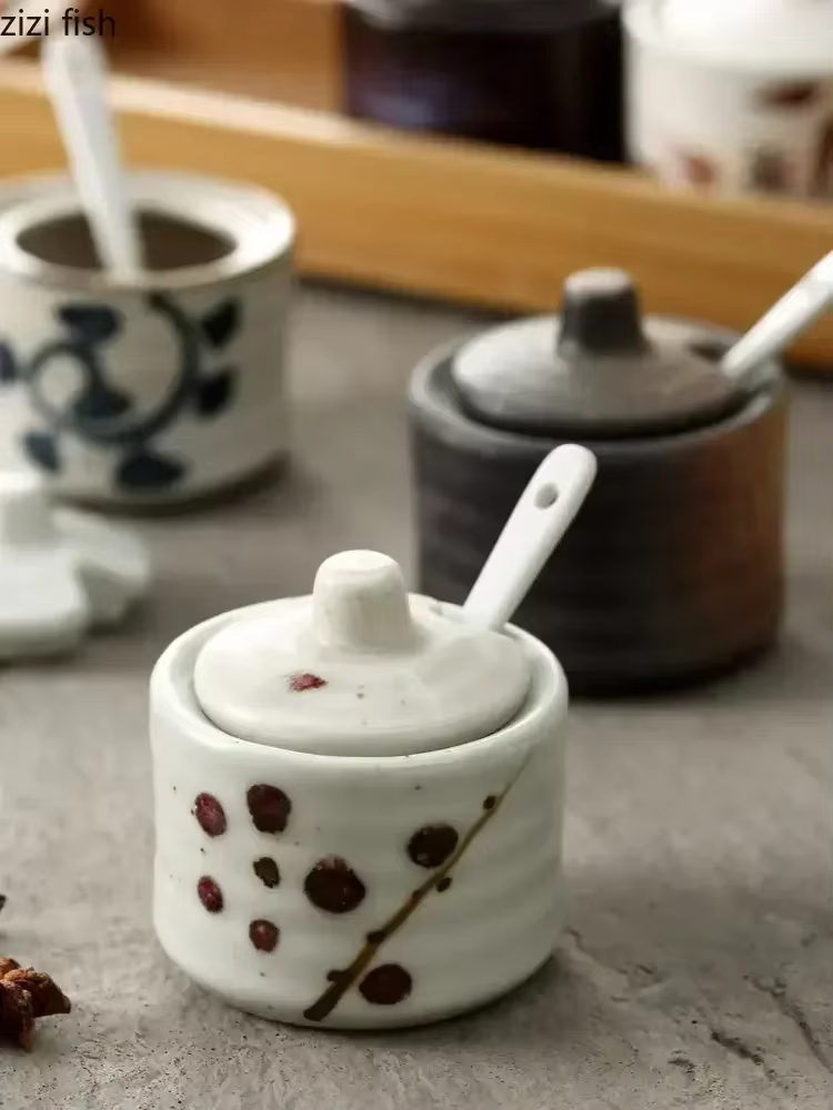 Pots d'assaisonnement en céramique rétro