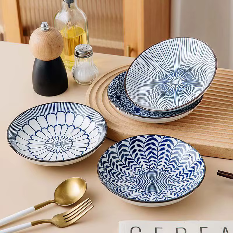 Ensemble de vaisselle japonaise