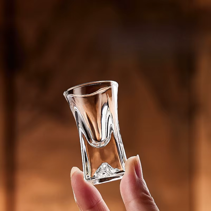 6 pièces ensembles de verres à vin exquis créatif Baijiu tasse Iceberg fond verre à vin