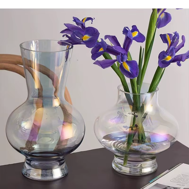 Vase en verre dégradé coloré