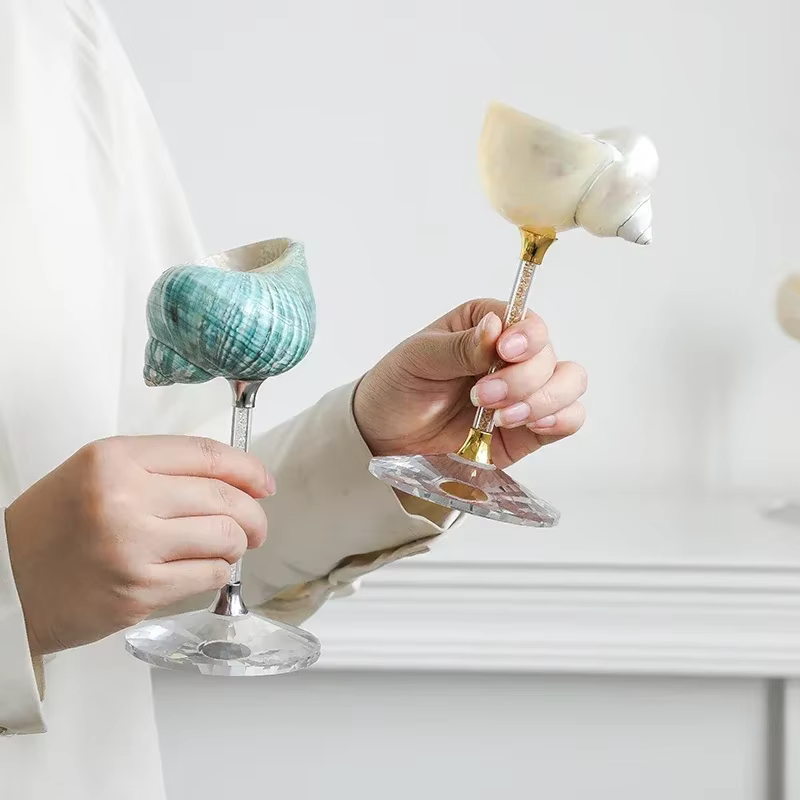 Gobelet de luxe en coquillage naturel fait à la main