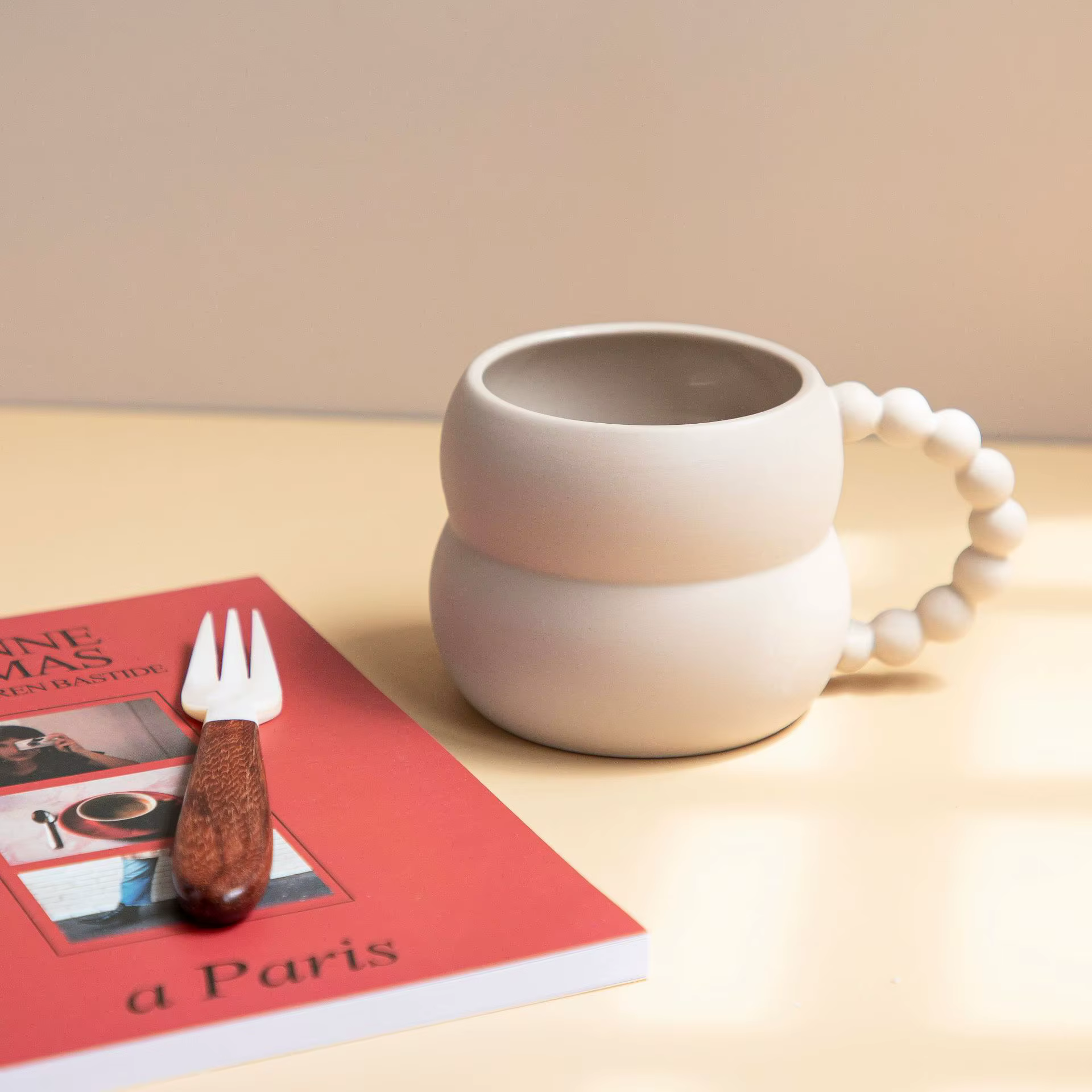 Tasse en céramique créative