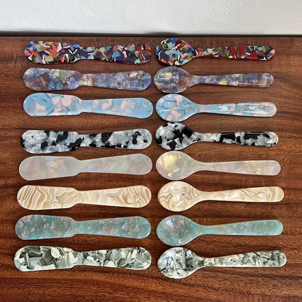 Ensemble de couverts à Dessert