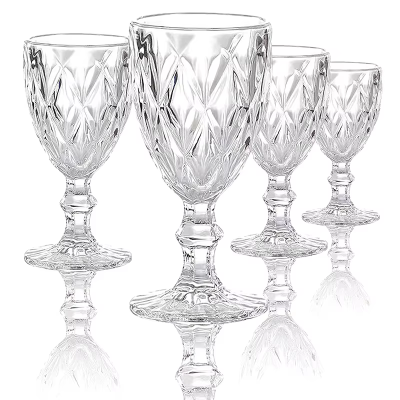 Verre à vin vintage en plastique