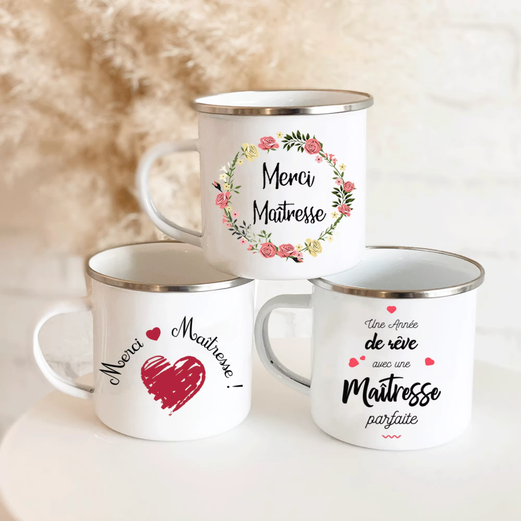 Tasses en émail imprimées de fleurs françaises