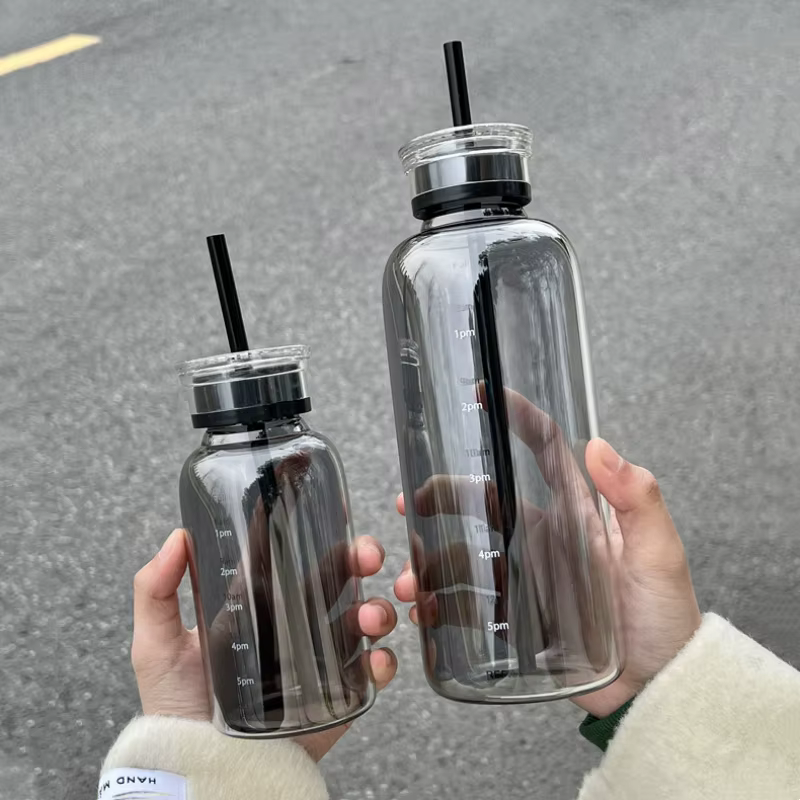 Grande bouteille d'eau en verre avec paille de 300/500/750ml