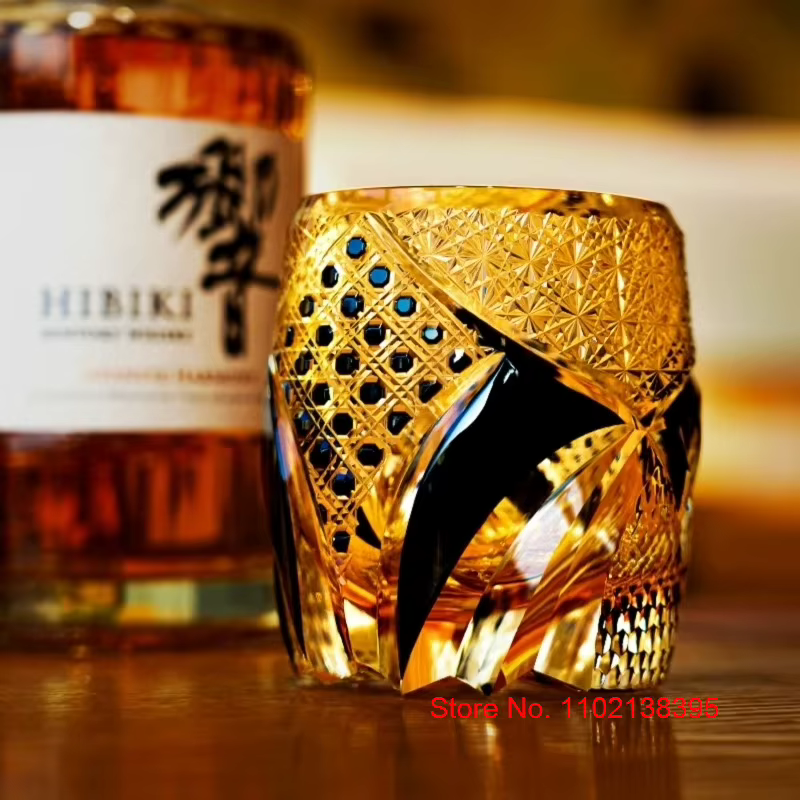 Verre de cristal guerrier noir japonais