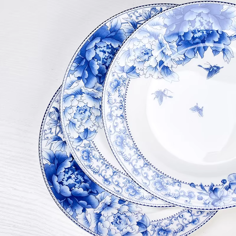 Assiettes en céramique