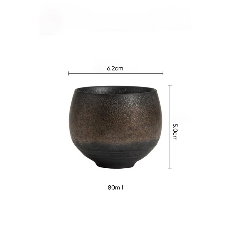 Tasse à thé en céramique faite à la main