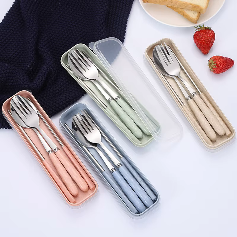 Ensemble de vaisselle en acier inoxydable