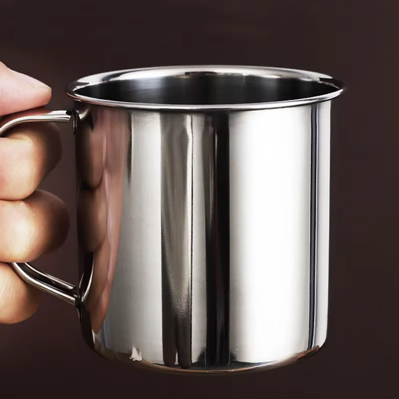 Tasse en acier inoxydable