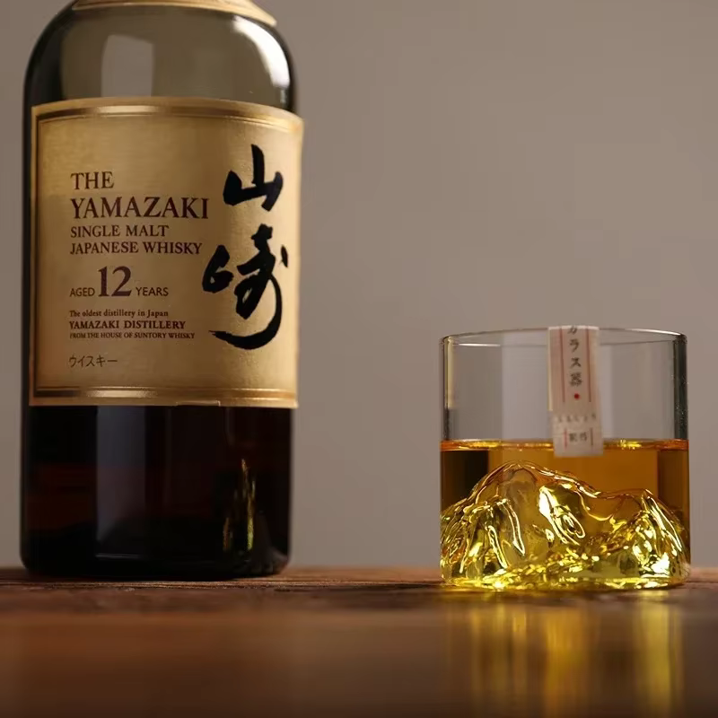 Verre à whisky japonais à l'ancienne