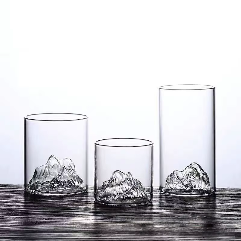 Tasse en verre esthétique