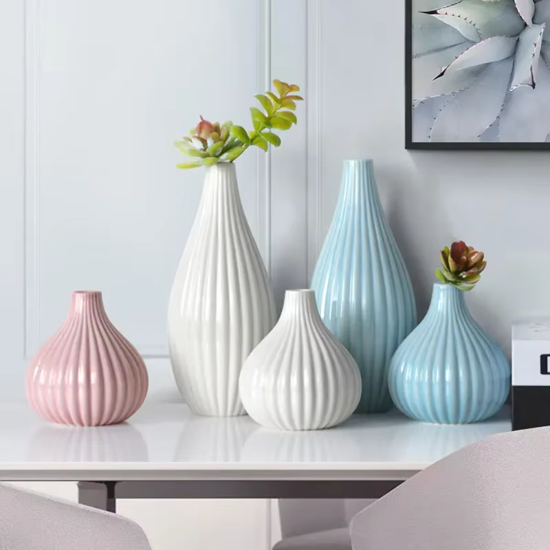 Vase à fleurs européen en céramique