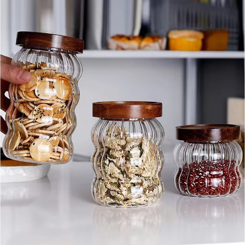 Bocal en verre à haute teneur en borosilicate avec couvercle en bois