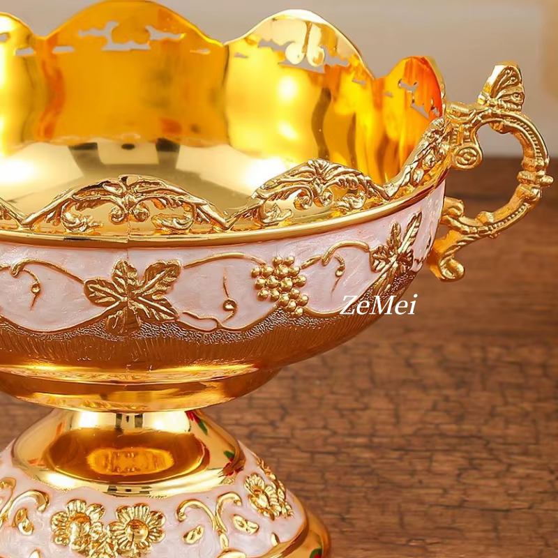 Plateau à fruits à motifs de style européen