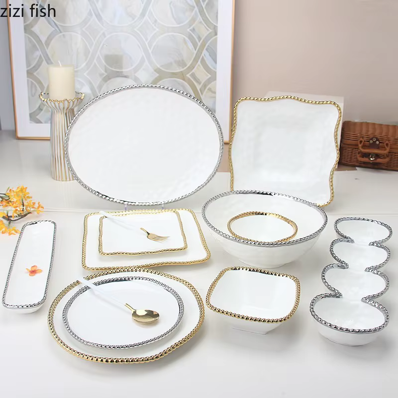 Assiette de table en céramique à pois nacrés