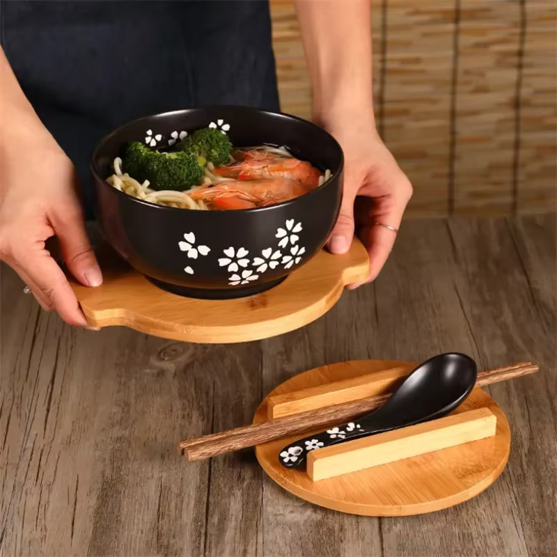 Bol à nouilles de riz de Style japonais avec couvercle