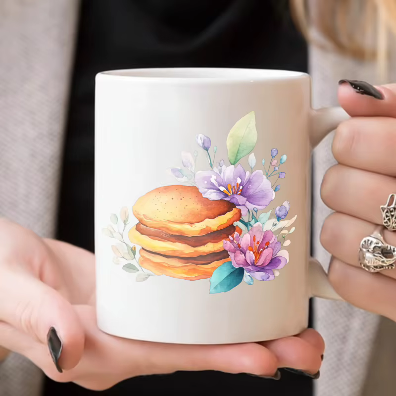Tasse en céramique, macaron blanc et motif floral