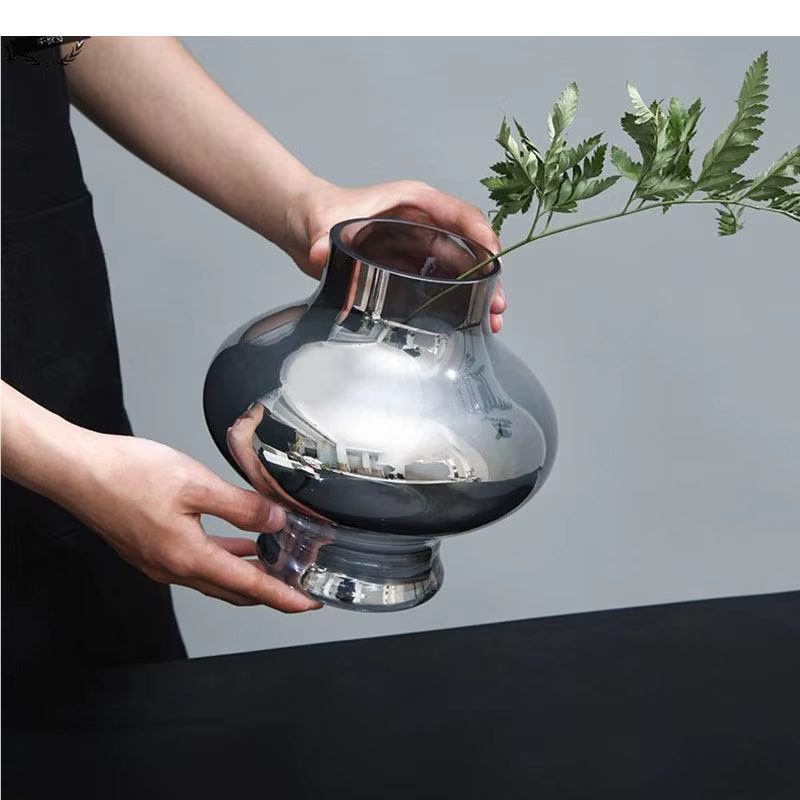 Vase en verre dégradé coloré