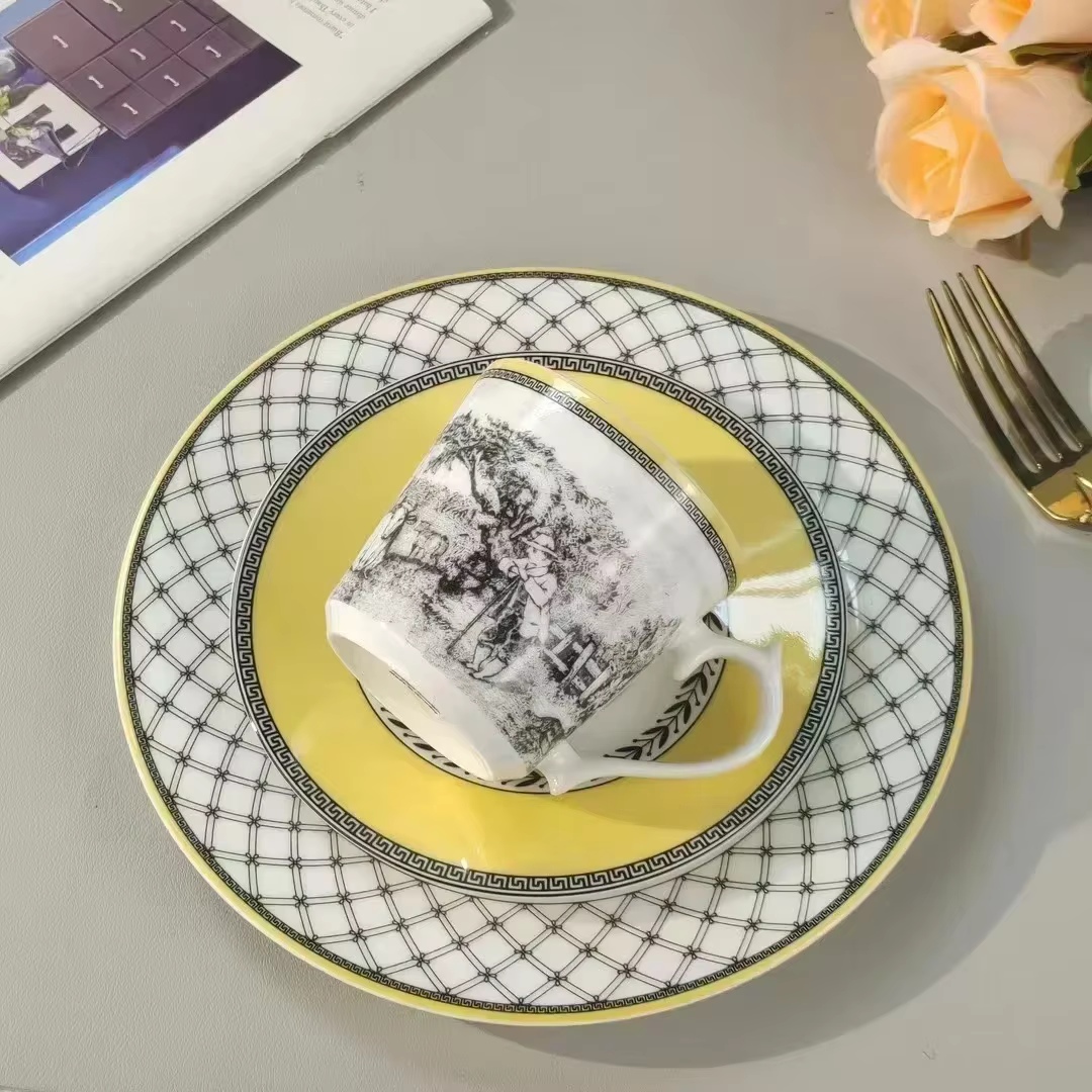 Assiette alimentaire en porcelaine