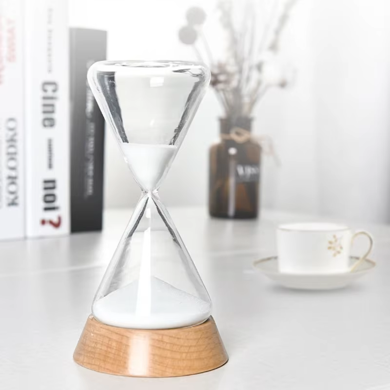 Sablier nordique en verre avec Base en bois