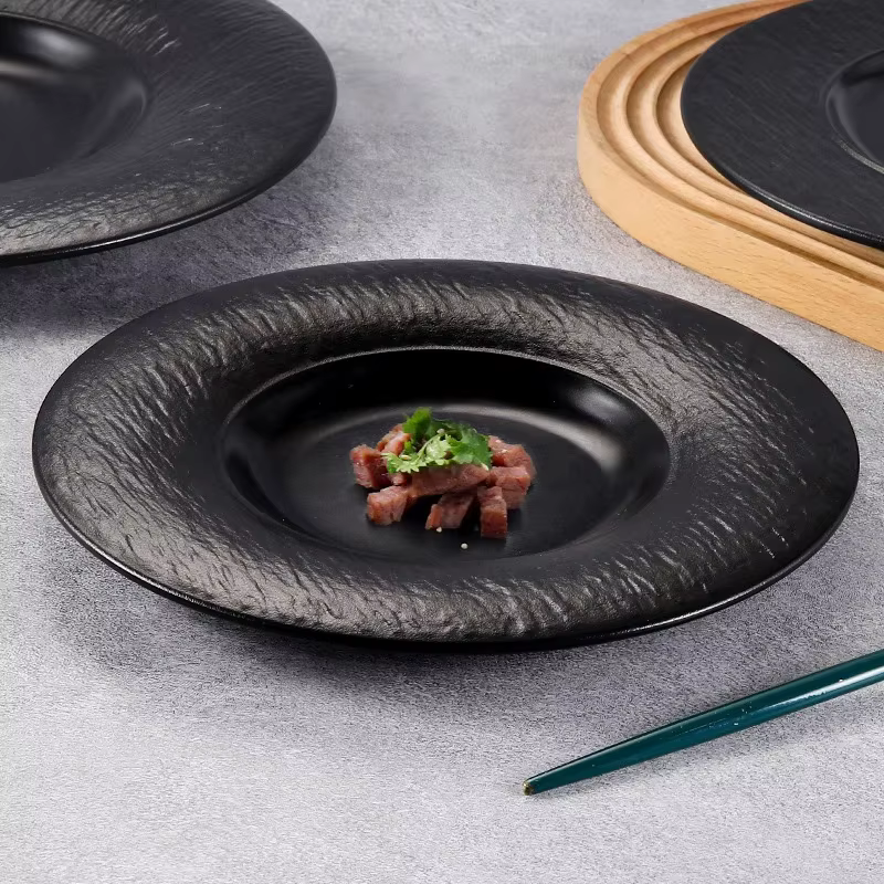 Plaque en mélamine japonaise en plastique noir