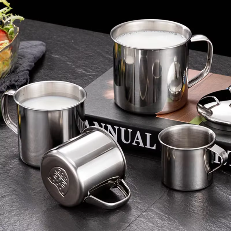 Tasse en acier inoxydable