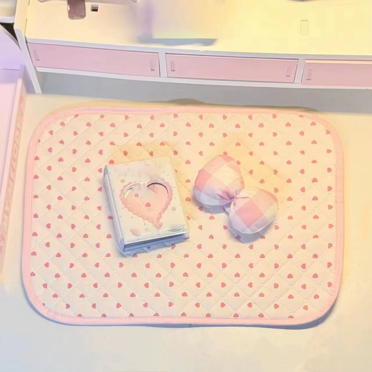 Nouveau Set de Table Matelassé Rose Mignon Japonais Thème Amour