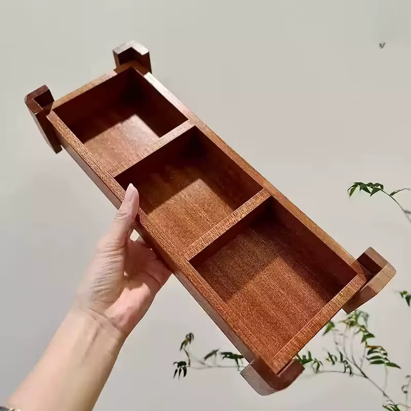 Plateau à thé japonais en bois de Sapele
