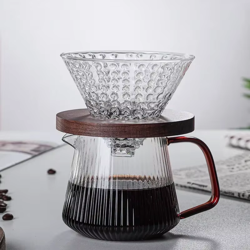 Cafetière élégante en verre à haute teneur en Borosilicate avec bec en V – pour le brassage verseur et les rituels de café à domicile